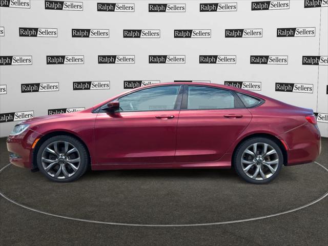2016 Chrysler 200 S