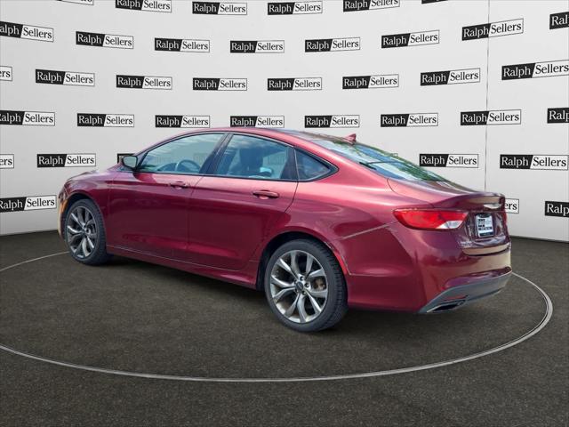 2016 Chrysler 200 S