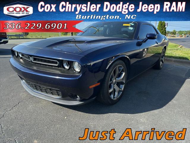 2017 Dodge Challenger SXT Plus