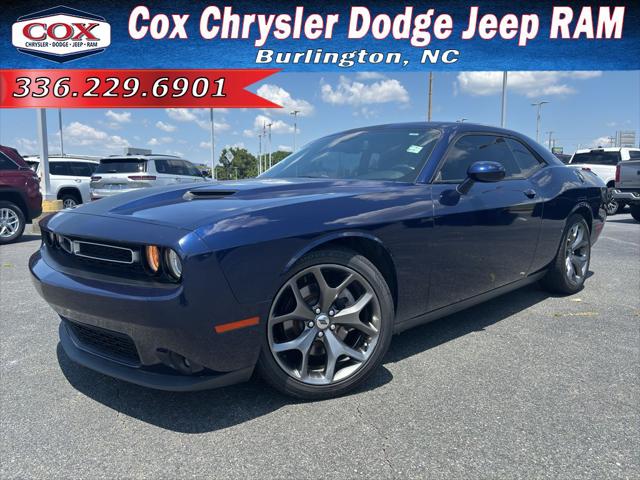 2017 Dodge Challenger SXT Plus