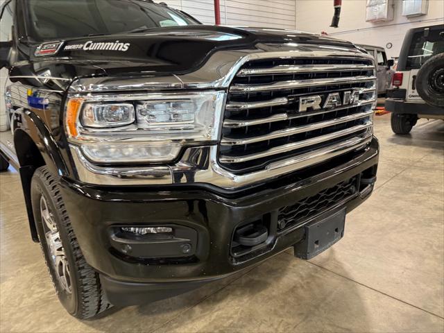 2023 RAM 3500 Limited Longhorn Mega Cab 4x4 64 Box