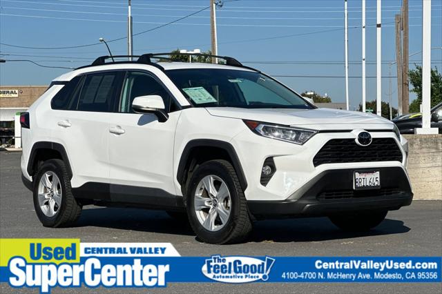 2020 Toyota RAV4 XLE