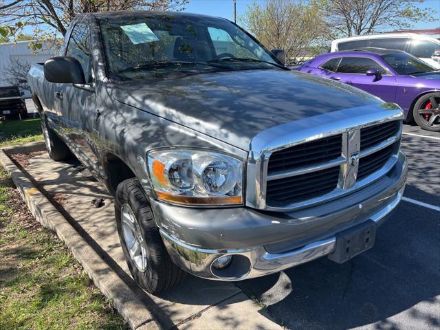 2006 Dodge Ram 1500 SLT/TRX4 Off Road