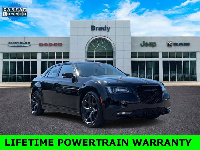 2022 Chrysler 300 S