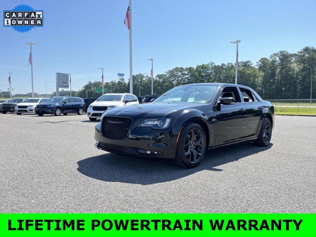 2022 Chrysler 300 S