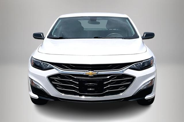 2020 Chevrolet Malibu FWD 1FL