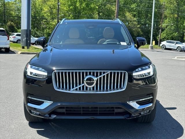 2024 Volvo XC90 B6 Ultimate Bright Theme 7-Seater