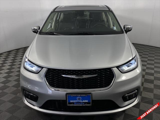 2023 Chrysler Pacifica Hybrid Limited