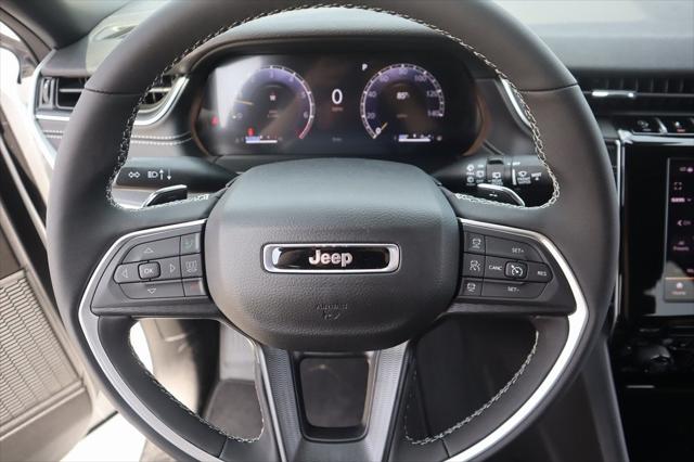 2025 Jeep Grand Cherokee Laredo X 4x4