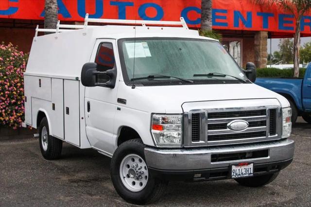 2014 Ford E-350 Cutaway E-350