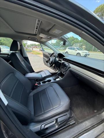 2021 Volkswagen Passat 2.0T SE