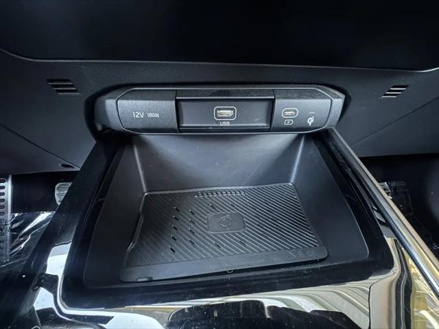 2023 Kia Niro EX Touring