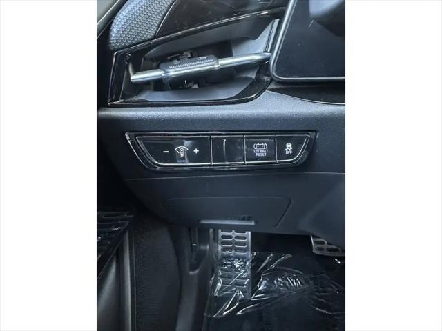 2023 Kia Niro EX Touring