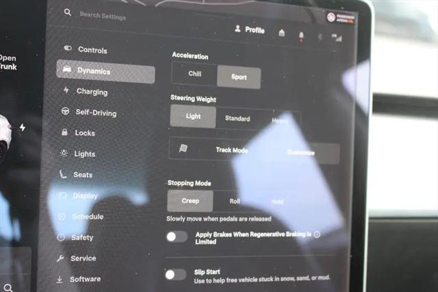 2022 Tesla Model 3 Performance Dual Motor All-Wheel Drive