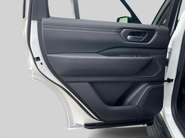 2025 Nissan Armada SV 4WD