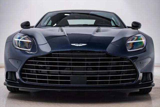 2025 Aston Martin Vanquish Coupe