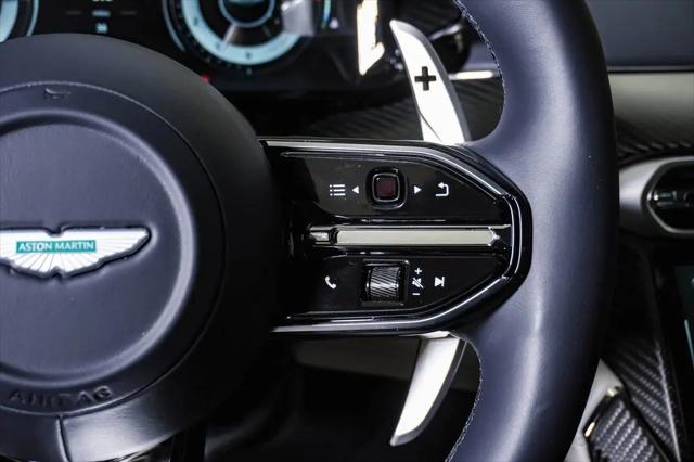 2025 Aston Martin Vanquish Coupe