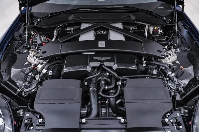 2025 Aston Martin Vanquish Coupe