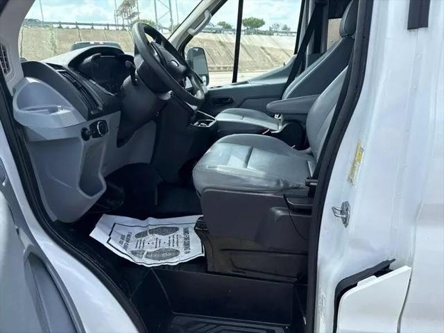2017 Ford Transit Medium Roof w/Sliding Side Door w/LWB