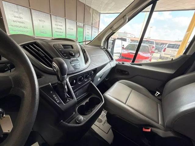 2017 Ford Transit Medium Roof w/Sliding Side Door w/LWB