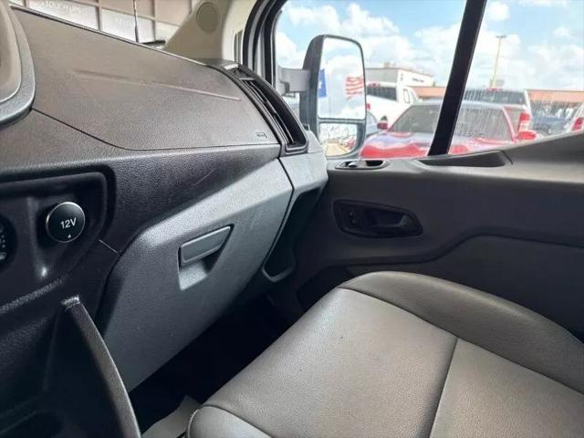 2017 Ford Transit Medium Roof w/Sliding Side Door w/LWB