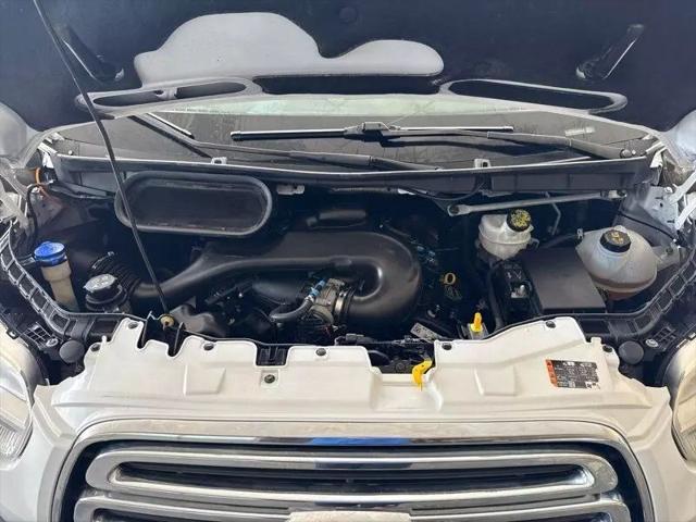 2017 Ford Transit Medium Roof w/Sliding Side Door w/LWB