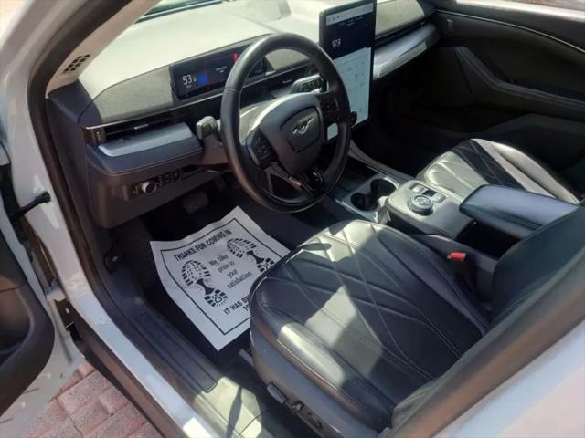 2022 Ford Mustang Mach-E Select