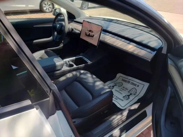 2022 Tesla Model 3 Long Range Dual Motor All-Wheel Drive