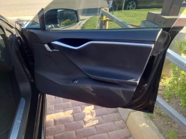 2014 Tesla Model S Base