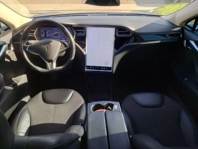 2014 Tesla Model S Base
