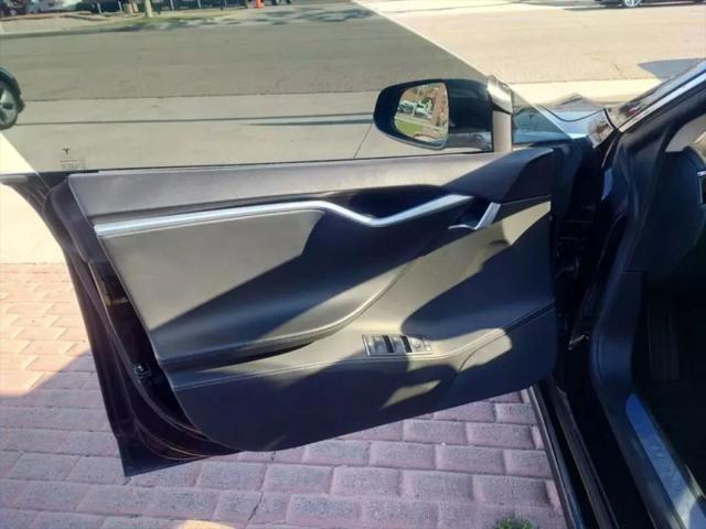 2014 Tesla Model S Base