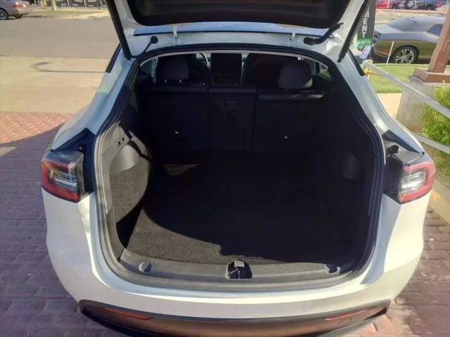 2022 Tesla Model Y Long Range Dual Motor All-Wheel Drive