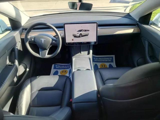 2022 Tesla Model Y Long Range Dual Motor All-Wheel Drive