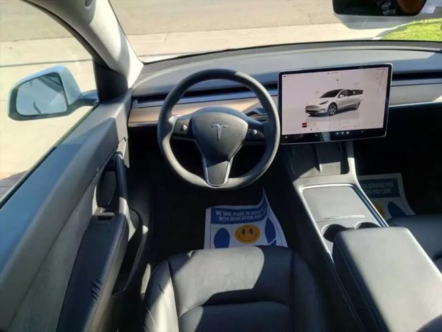 2022 Tesla Model Y Long Range Dual Motor All-Wheel Drive