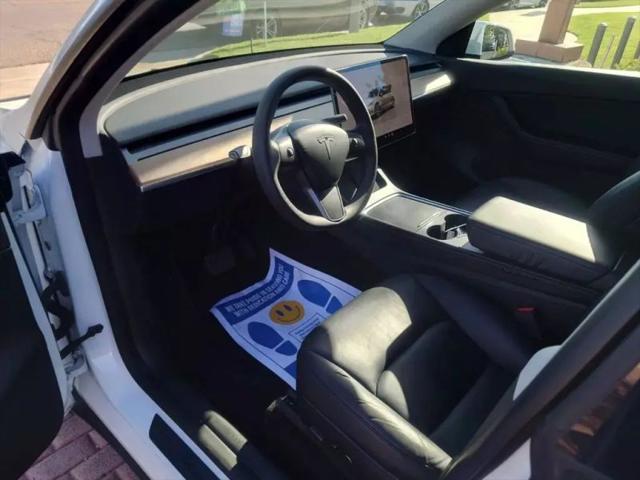 2022 Tesla Model Y Long Range Dual Motor All-Wheel Drive