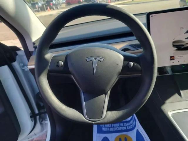 2022 Tesla Model Y Long Range Dual Motor All-Wheel Drive