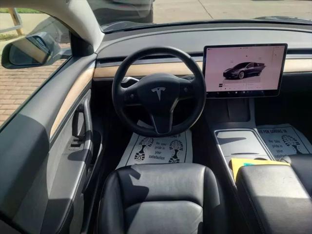 2022 Tesla Model 3 Rear-Wheel Drive