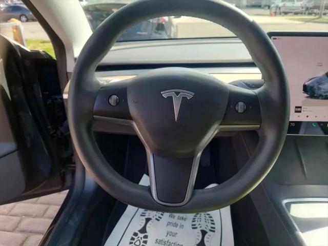 2022 Tesla Model 3 Rear-Wheel Drive