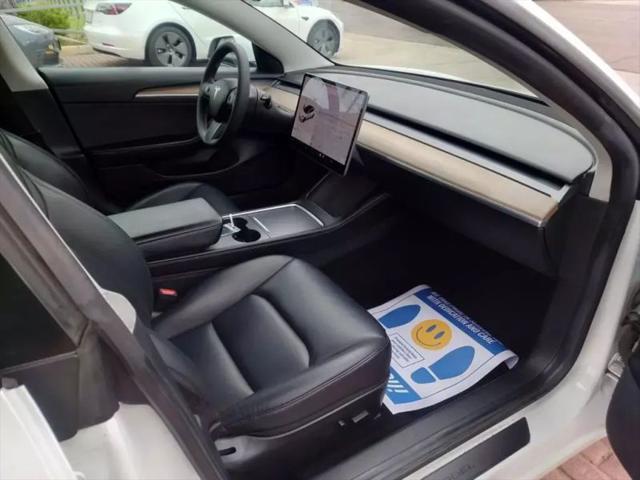 2021 Tesla Model 3 Standard Range Plus Rear-Wheel Drive
