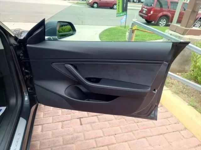 2018 Tesla Model 3 Mid Range