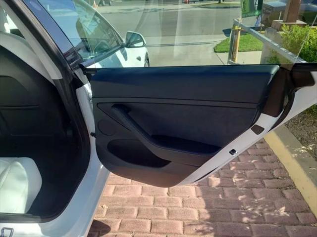 2022 Tesla Model 3 Long Range Dual Motor All-Wheel Drive