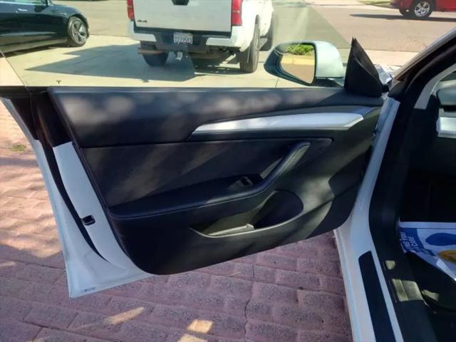 2022 Tesla Model 3 Long Range Dual Motor All-Wheel Drive