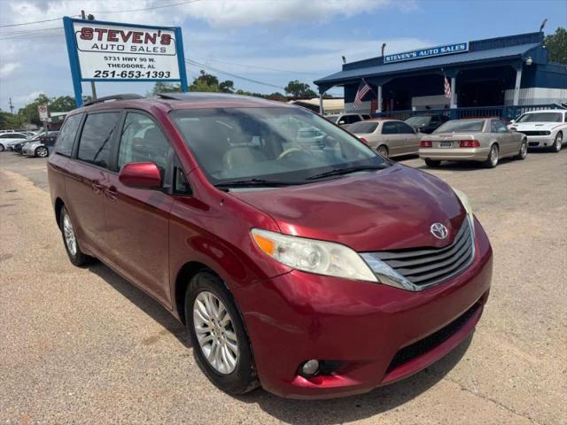 2014 Toyota Sienna XLE V6 8 Passenger for sale in Theodore, AL