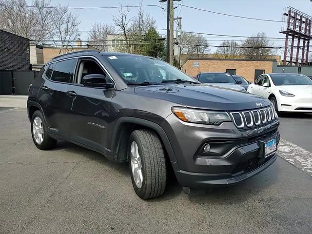 2022 Jeep Compass Latitude FWD