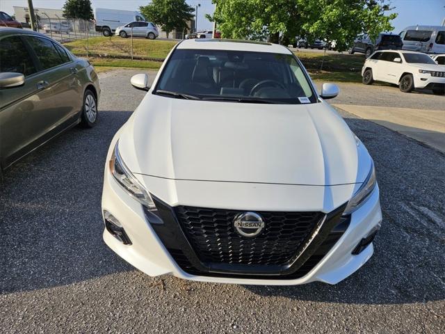 2022 Nissan Altima SL FWD