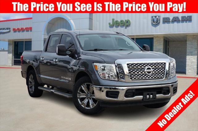 2019 Nissan TITAN SV
