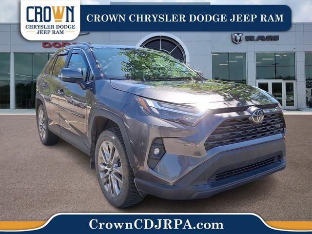 2023 Toyota RAV4 XLE Premium