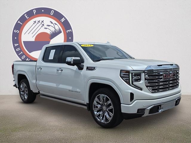 2023 GMC Sierra 1500 4WD Crew Cab Short Box Denali