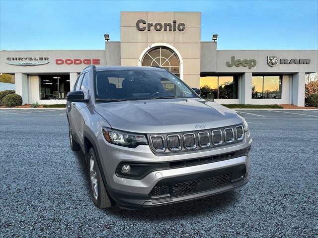 2022 Jeep Compass Latitude Lux 4x4