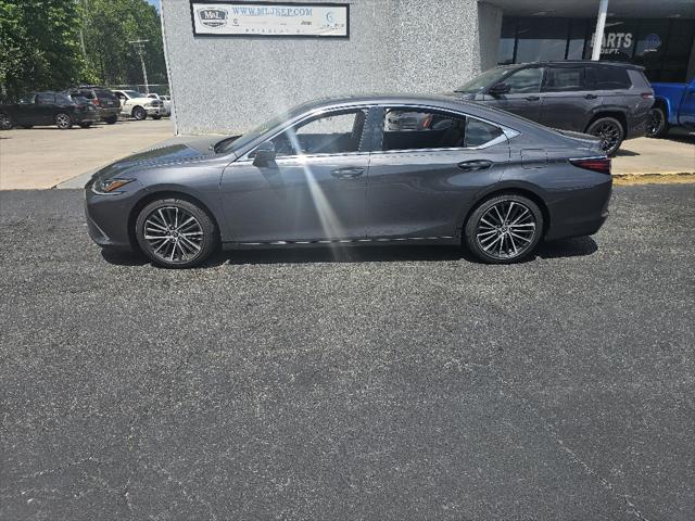 2022 Lexus ES 350 350